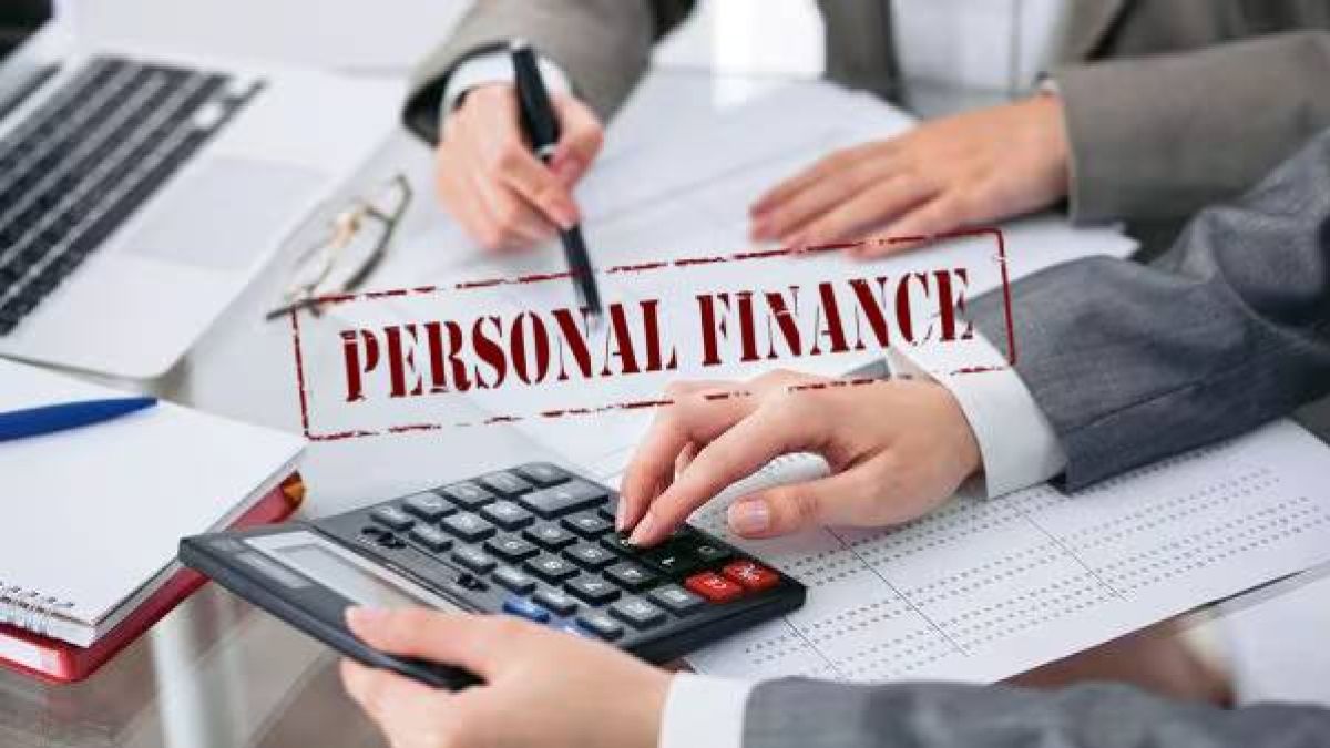 Personal Finance Guide – Manage Money, Save Smart & Build Wealth
